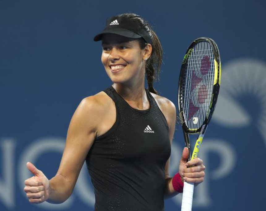 Toronto: Ana prošla u 3. kolo!