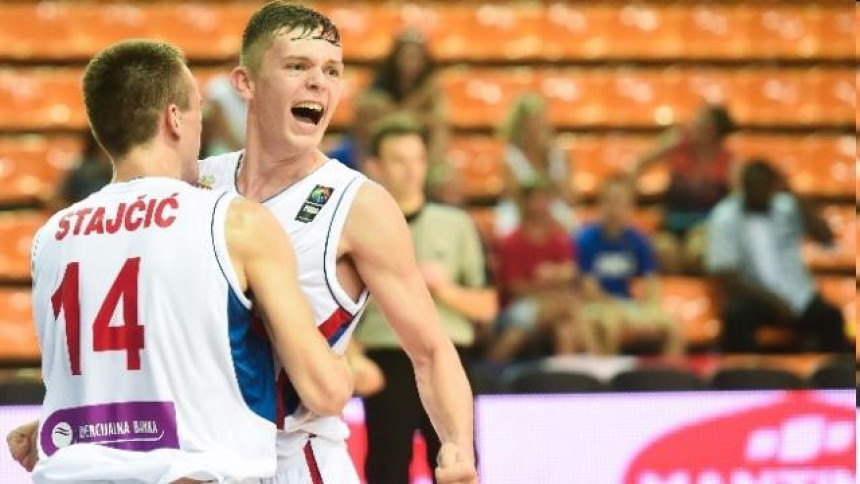 EP: Srbi ''okrenuli'' Crnu Goru za 1/4-finale!