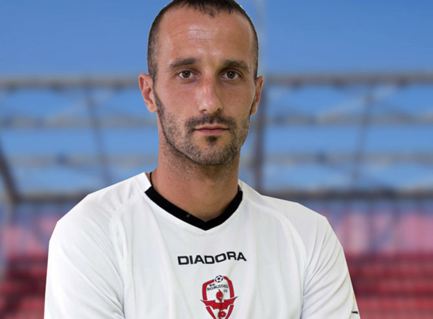 Zvezdin buldožer se zove - Predrag Sikimić!