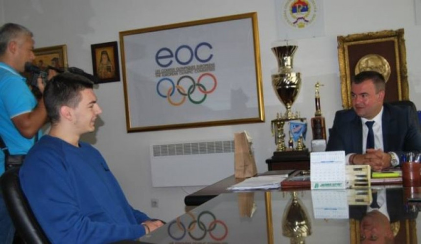 Sat za Sikiraša, načelnik Pala obećao stan!