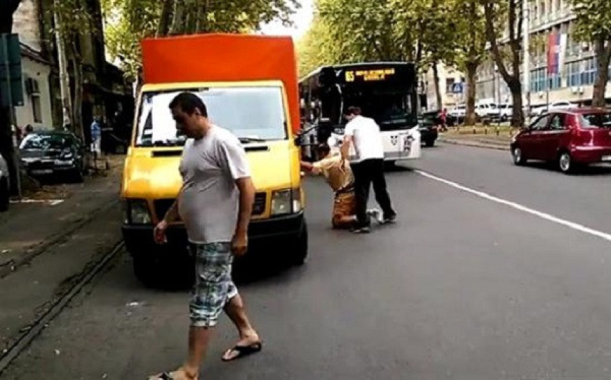 Brutalno prebijen u centru Beograda!