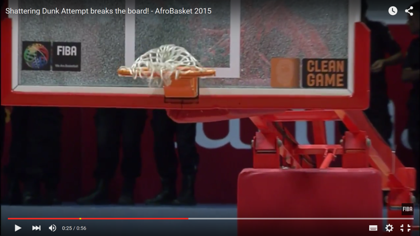 Video: Puče tabla!