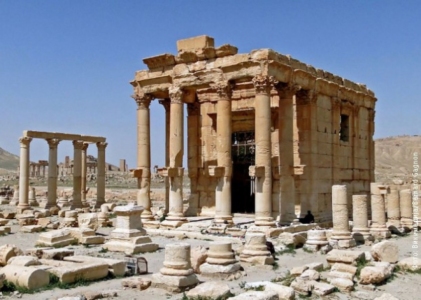 Islamisti razaraju drevnu Palmiru!