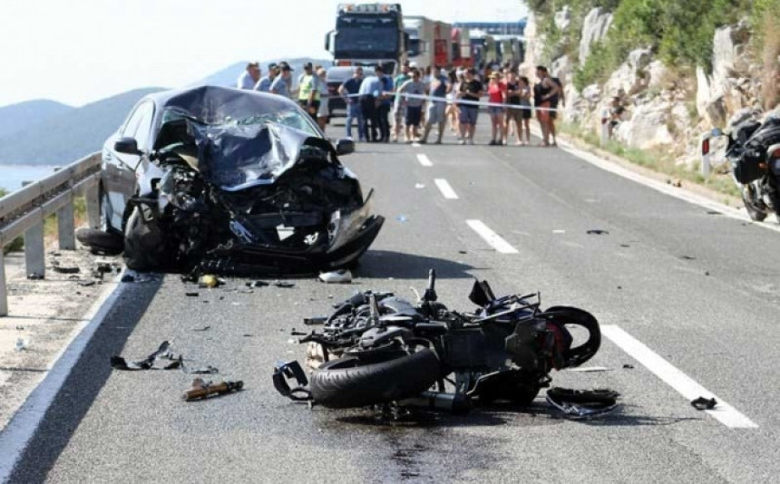 Za dva dana pet života ostalo na drumovima