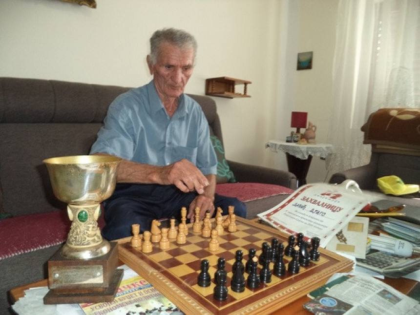 Дабић најбољи шахиста међу пензионерима