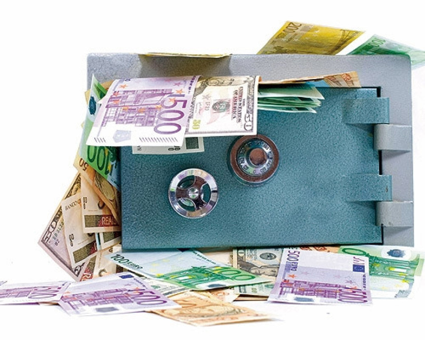 Brutalno visoke zarade pojedinaca