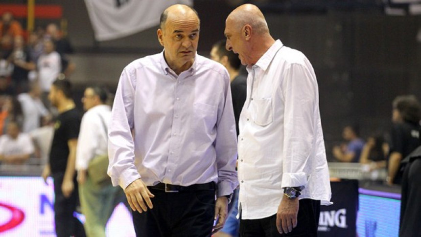 Видео: Вујошевић тестира младог Јањетовића