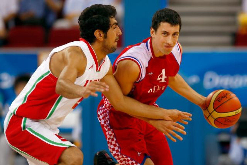 Укић: Притисак никад већи, па не читам новине!