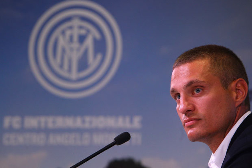 Видић ће у Интеру зарадити 6,4 милиона евра чак и да минут не проведе на терену!