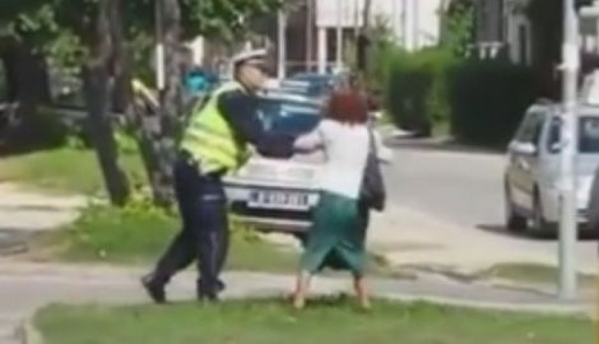 Novi Sad: Policajac maltretirao stariju ženu 