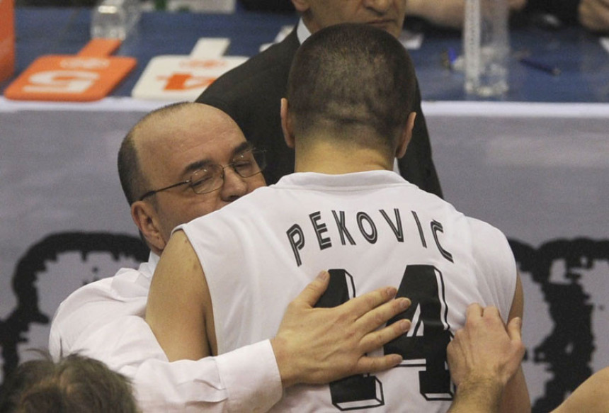 Peković: Vujošević je MORAO da ode!