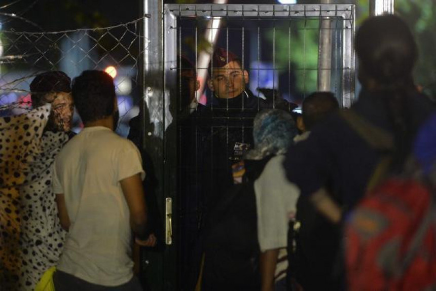 Мађарска одбија захтјеве азиланата