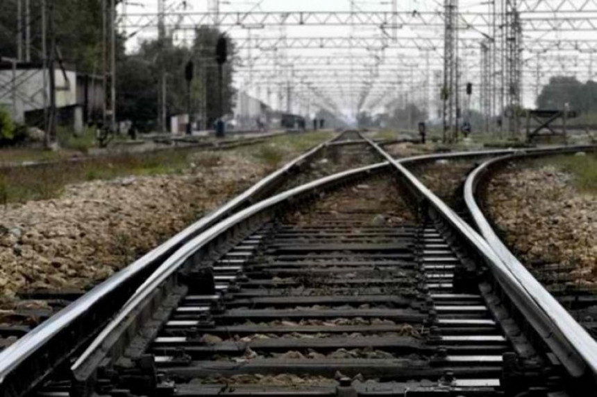 Hrvatska: Obustavljen željeznički saobraćaj