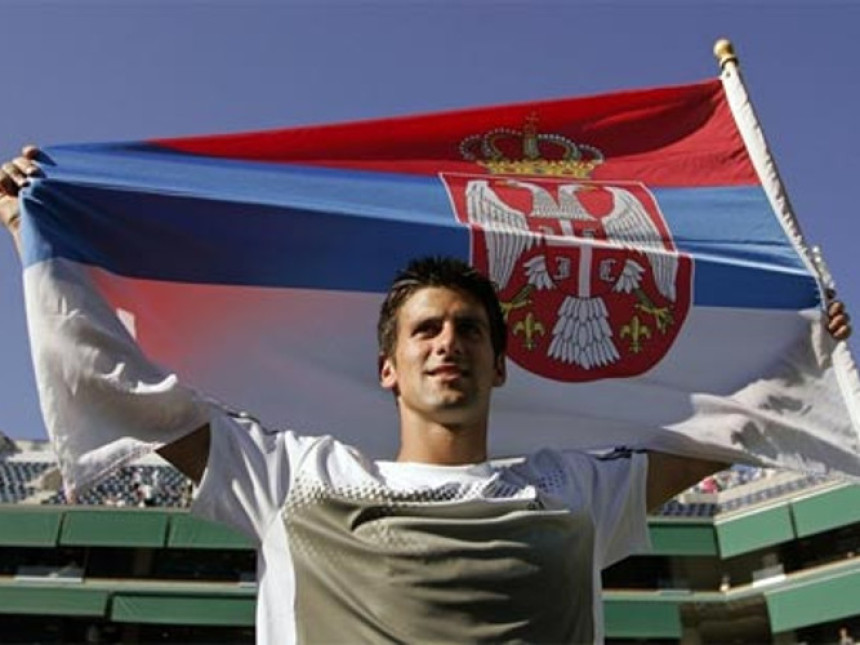 Đoković: Ponosan sam na Srbe i Srbiju