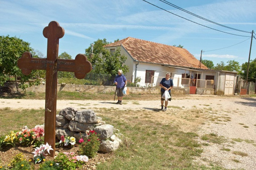 20 godina od ubistva Srba iz sela Varivode