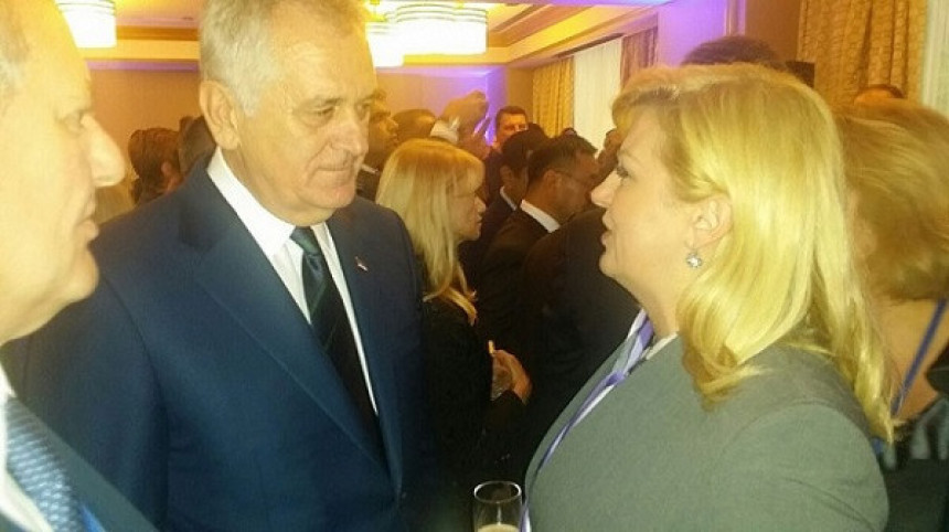 Nikolić i Kolinda dogovorili susret