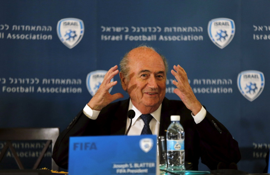 Блатер остаје на челу ФИФА-е и послије избора?!
