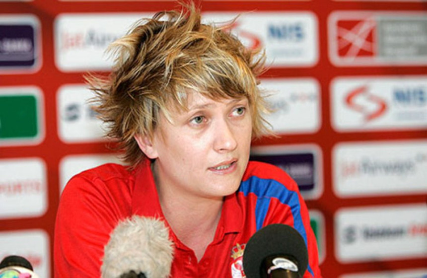 Ево зашто је отишла - Марину чека клупа Француске!