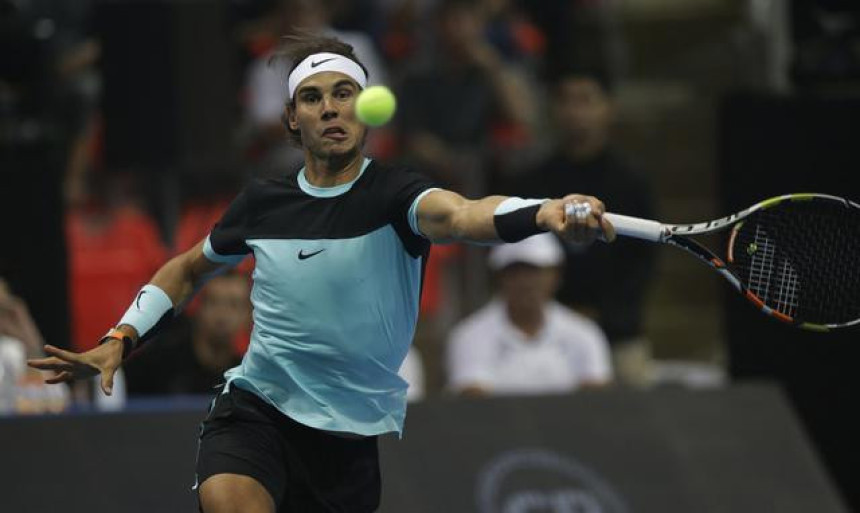 Peking: Rafa se mučio sa 230. na svijetu, Nole izgubio samo dva gema!