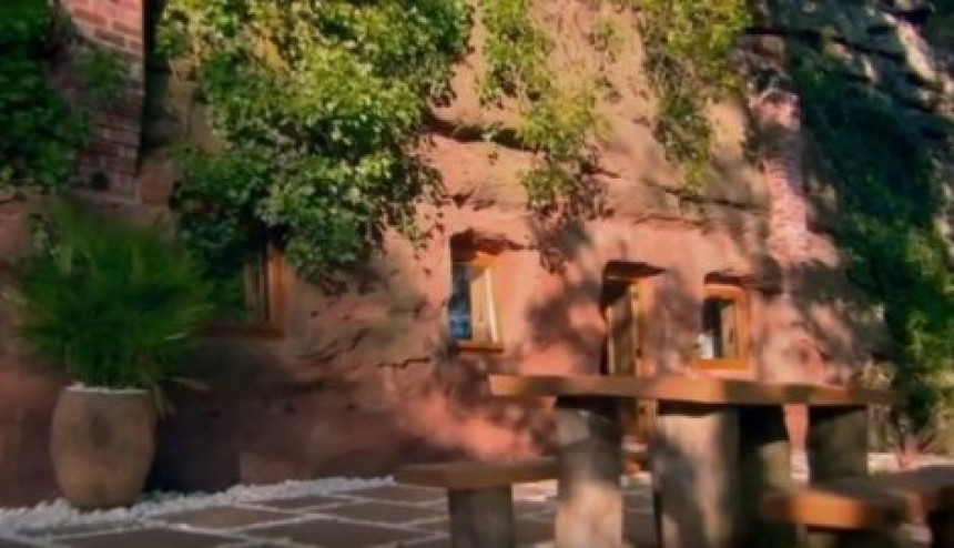 Moderan pećinski čovjek