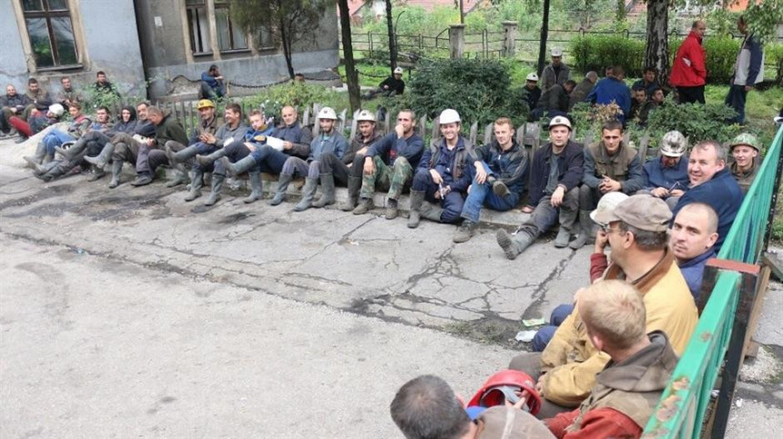 Rudara u Zenici ponovo u štrajku