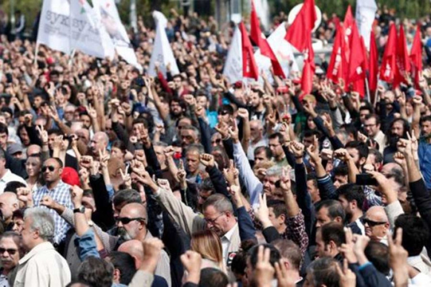 Анкара: Хапшења и протести због напада