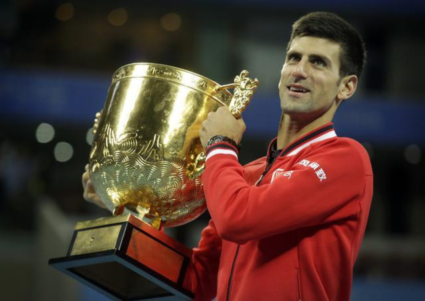 Peking: Nole ''prebio'' Rafu u finalu sa 6:2, 6:2!