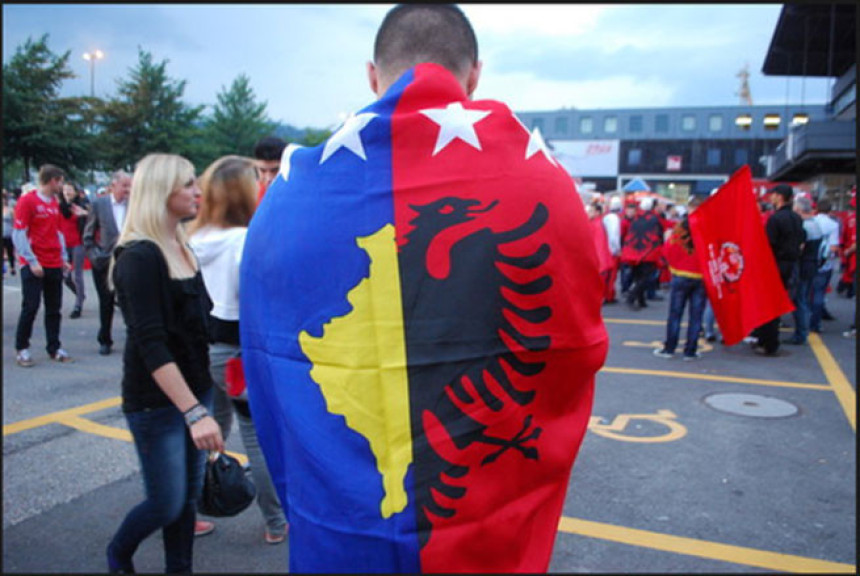 Albanija slavi plasman na EP u Prištini utakmicom s Kosovom!
