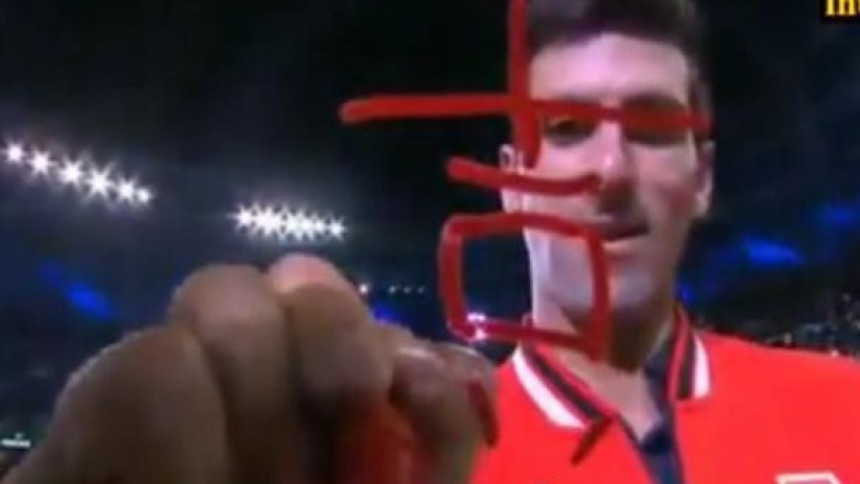 Видео: Шта ли им је написао?!