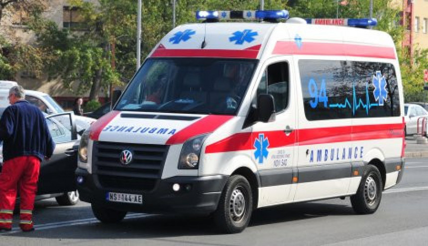 Novi Sad: Djevojčica pala sa petog sprata