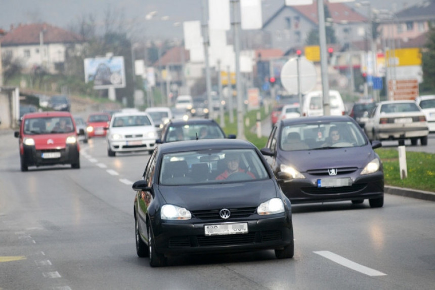 Српска: Од 100 возила само једно ново