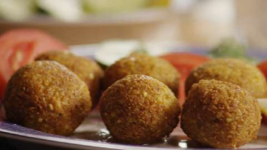 Pripremanje falafela pretvorio u spektakl