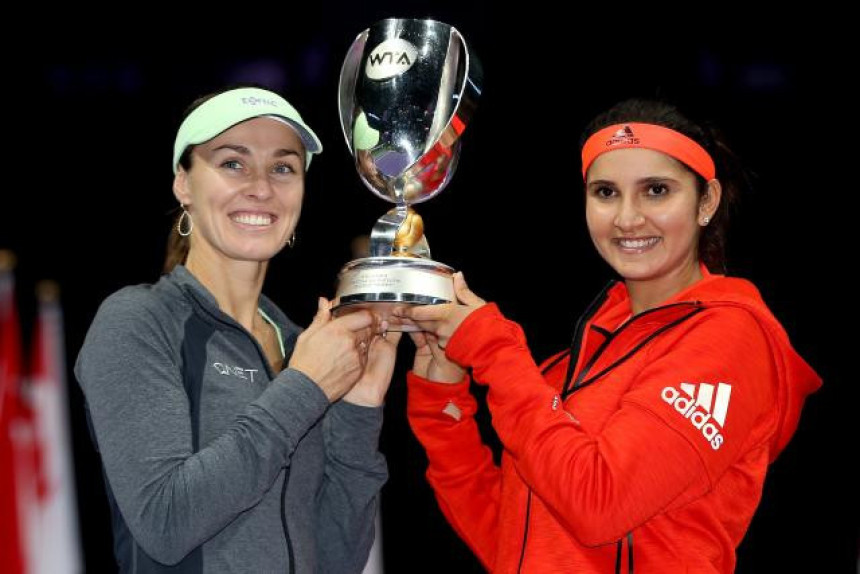 Hingis i Mirza osvojile Singapur!