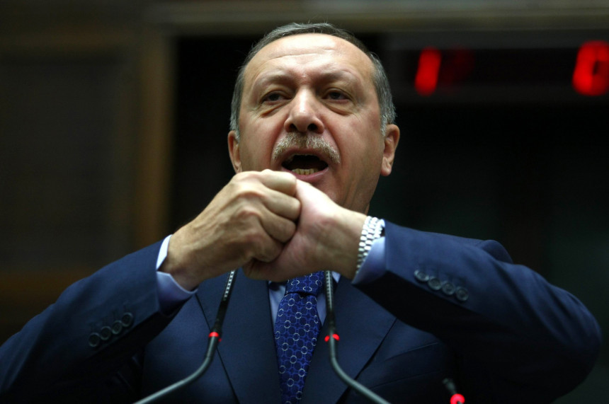 Turska: Erdogan hapsi svoje protivnike