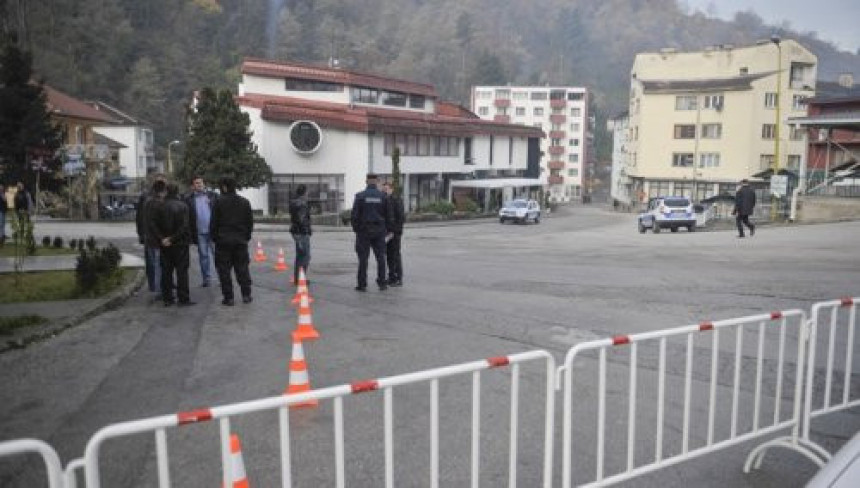 Srebrenica: Velike mjere obezbjeđenja