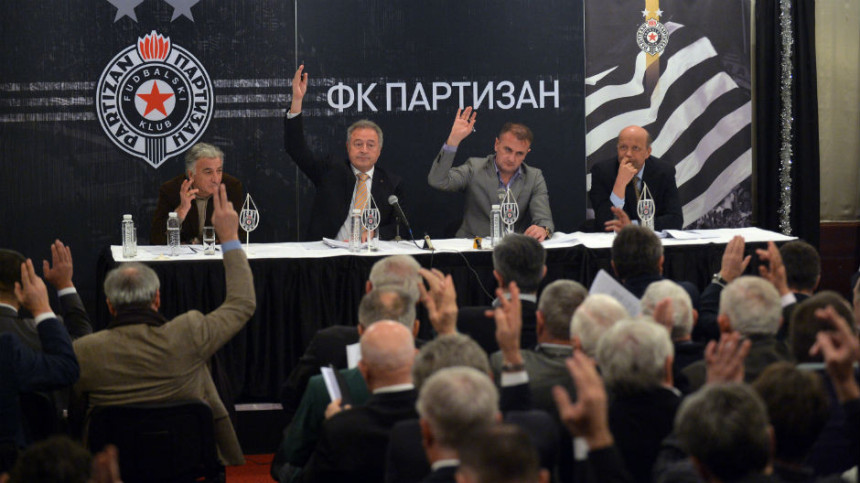 Plan bivših asova Partizana je - vanredna Skupština!