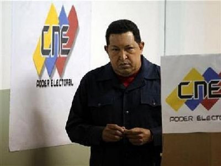 Чавезу још три мјесеца живота?
