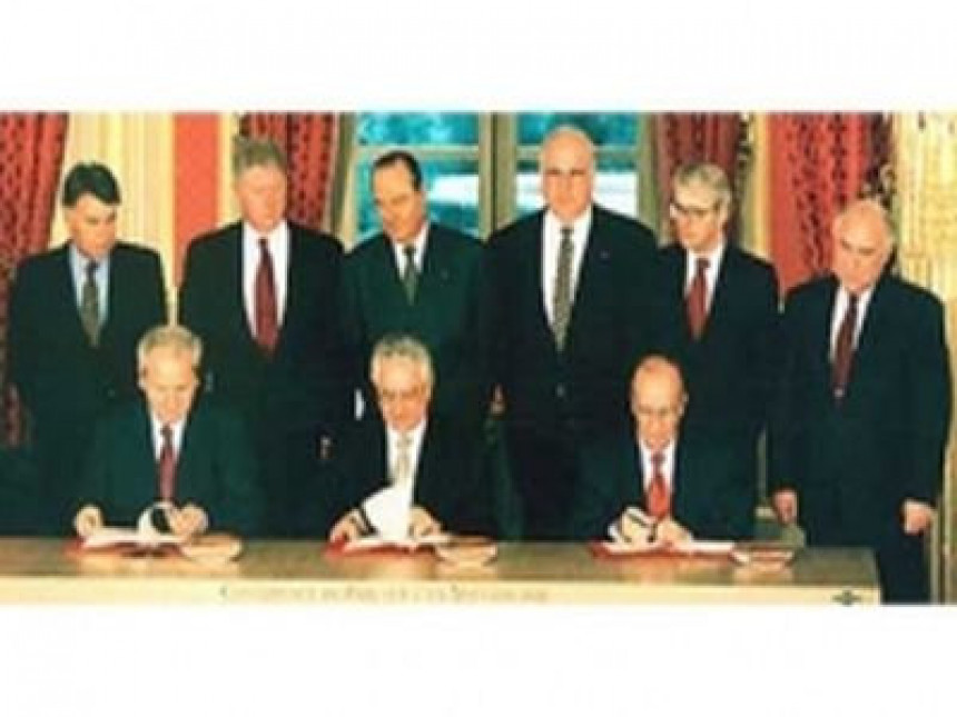Prije 17 godina u Parizu potpisan Dejtonski sporazum
