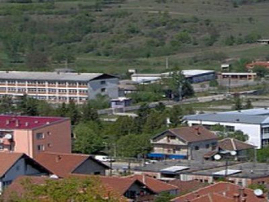 Pretučen srpski dječak u Kosovskoj Kamenici