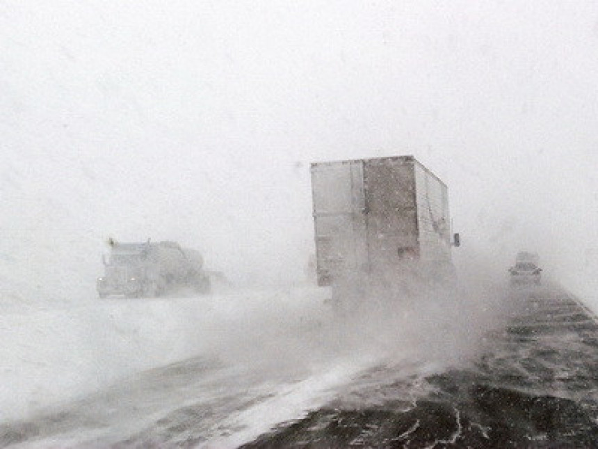 Raste broj žrtava oluje na severoistoku SAD