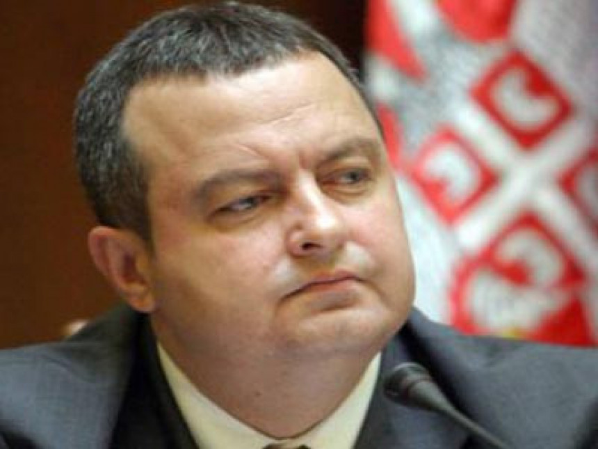 Dačić: Uhapsiću ministre koji razgovaraju sa Šarićem