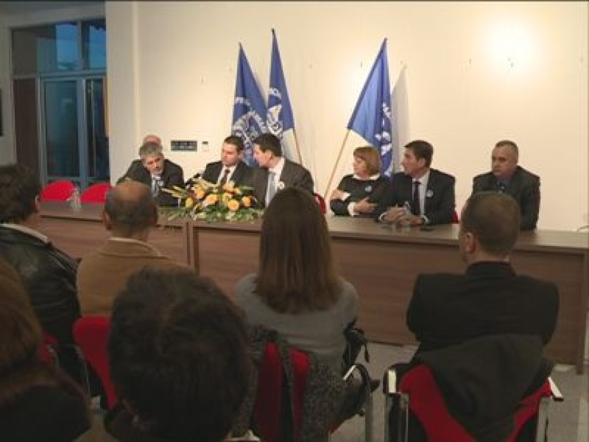 SKUP PODRŠKE VOJISLAVU ŠEŠELJU