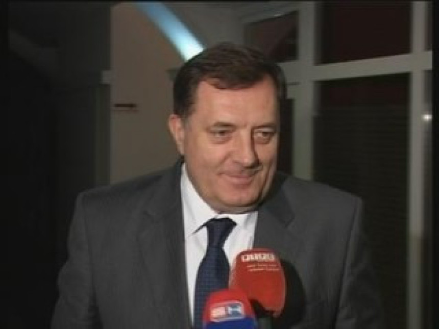 DODIK: BOSIĆEVE OPTUŽBE NEOZBILJNE 