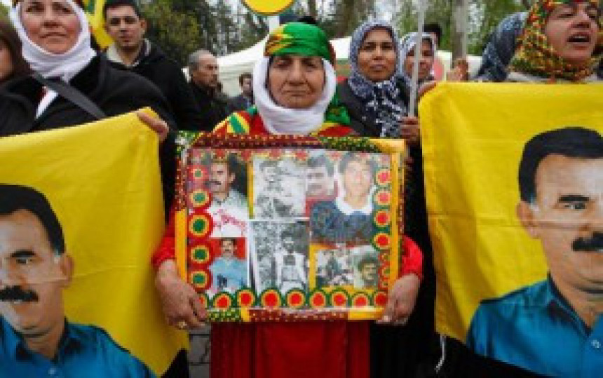 Oko 5 000 Kurda protestuje u Strazburu