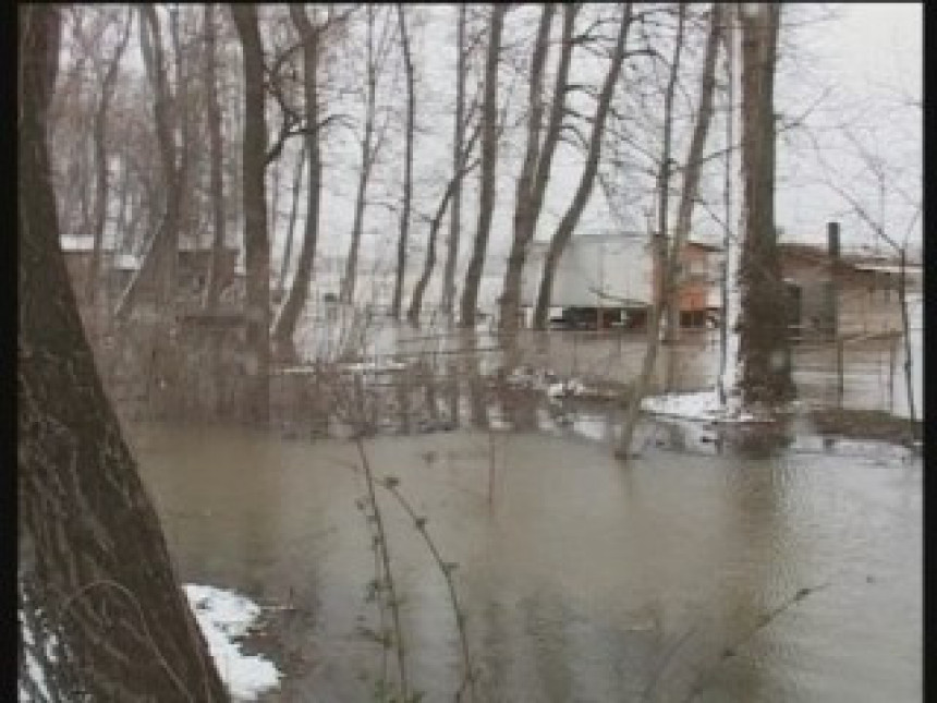 Izlile se rijeke Una i Sana, nema ugroženih