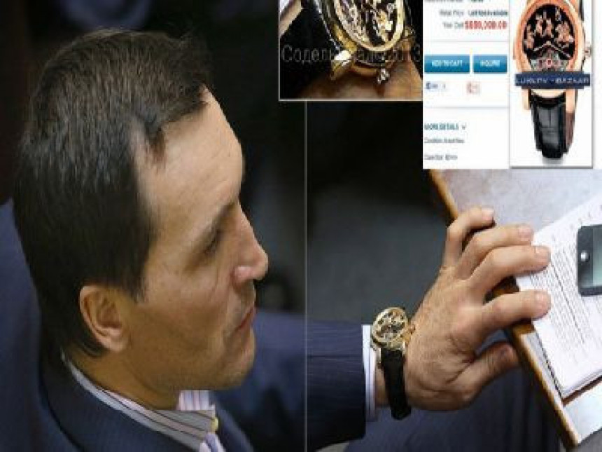 Посланик у парламенту на руци носи сат вриједан 650.000 долара