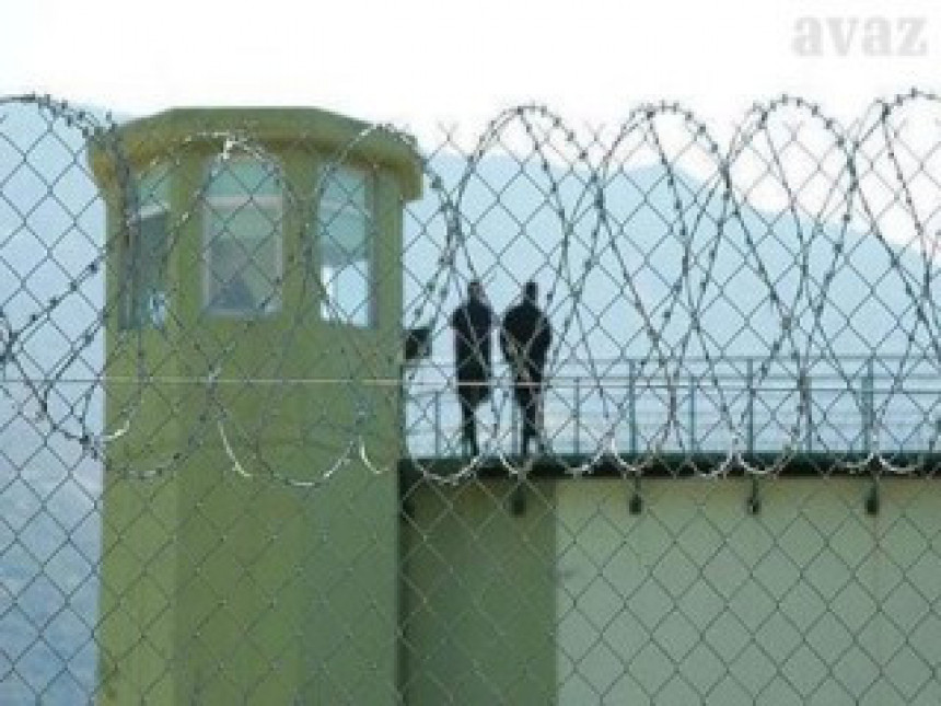  Najmanje 11 zatvorenika pobjeglo iz zatvora u Grčkoj
