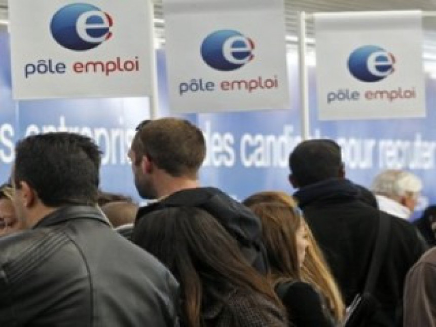 Raste broj nezaposlenih u Francuskoj
