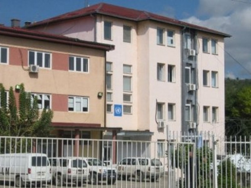 Срби блокирали суд у Косовској Митровици