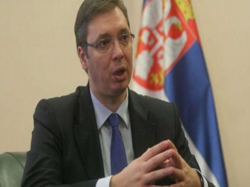 VUČIĆ: Ne svađam se sa Nikolićem